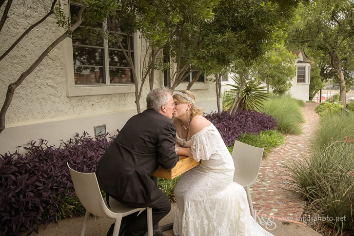 Dallas Wedding Photographers - K & S Photography Belmont Hotel Wedding Dallas